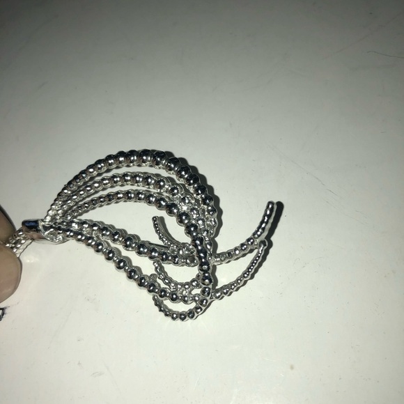 Vintage Silver Leaf Brooch with Sparkling Design - scarf, shawl, barrette - - Picture 2 of 4